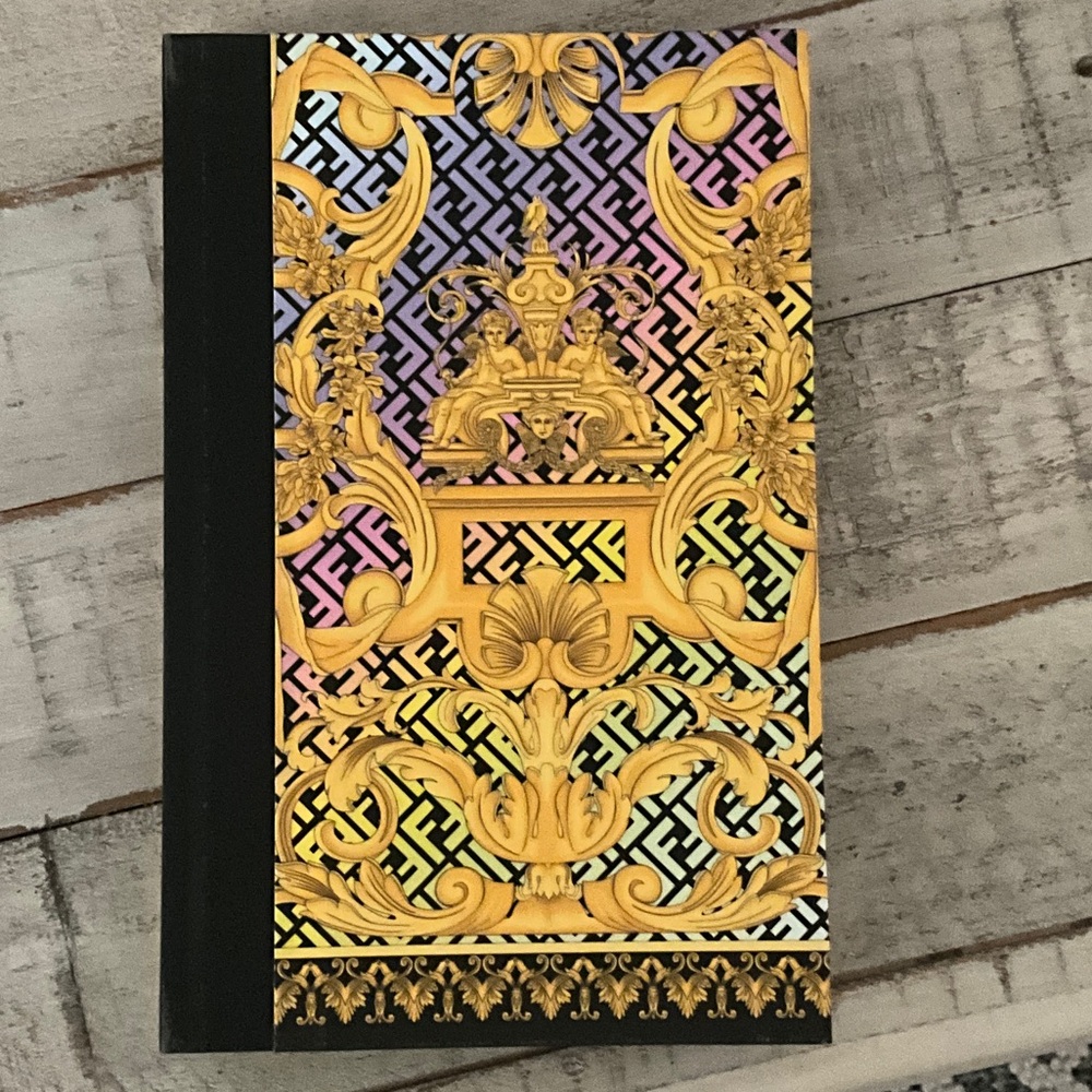 NEW FENDACE Fendi x Versace 2022 Notebook Set of 3
Books Black/Yellow/Multi - Picture 6 of 11
